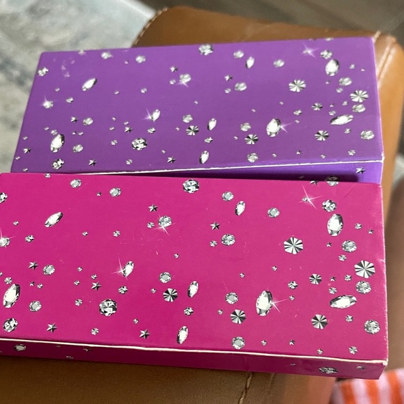 Glamorous Lash Duo - Purple and Pink - Picture 3 of 3